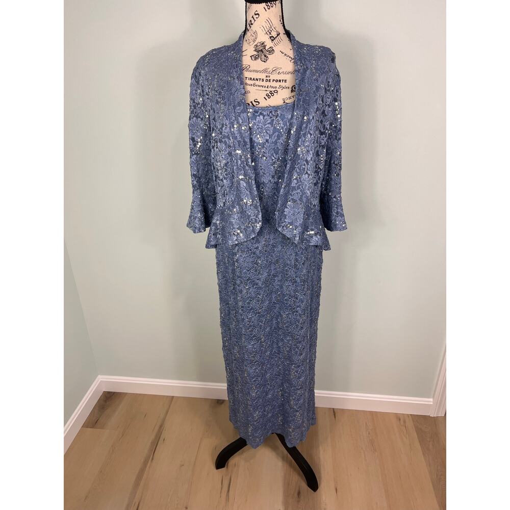 2PC Blue Midi Sequined Lace Dress and Shawl Set